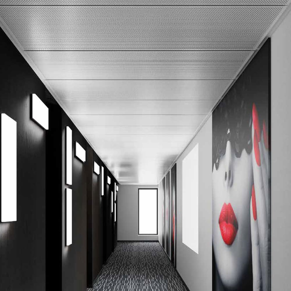 Профиль Hook-On коридорный  RAL