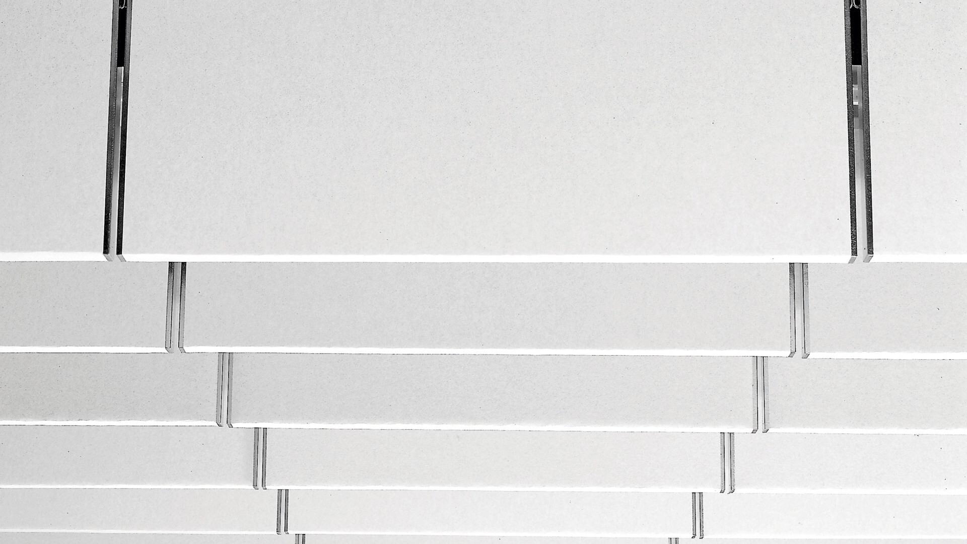 Подвесная панель Rockfon Universal Baffle 2F,4F, Charcoal